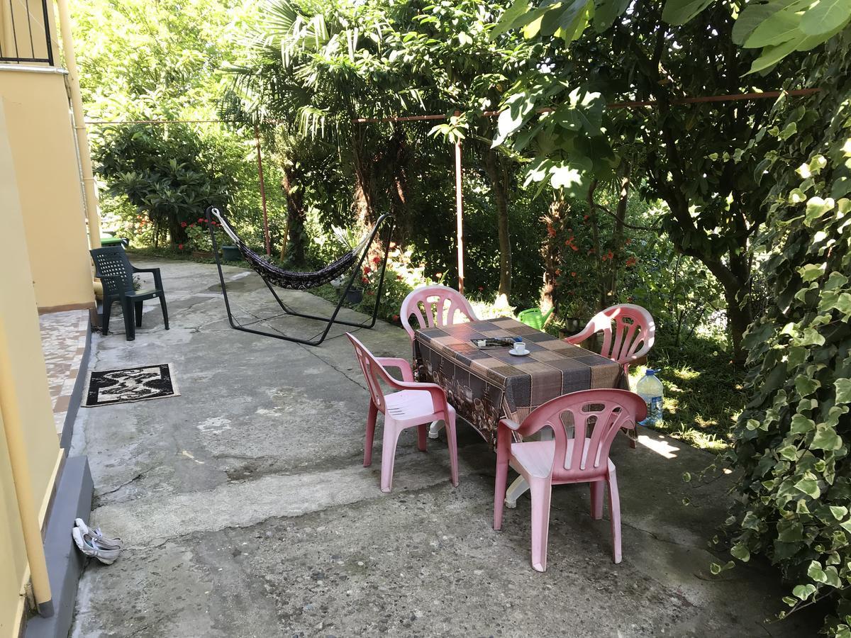 Feride Hotell Makhinjauri Exteriör bild